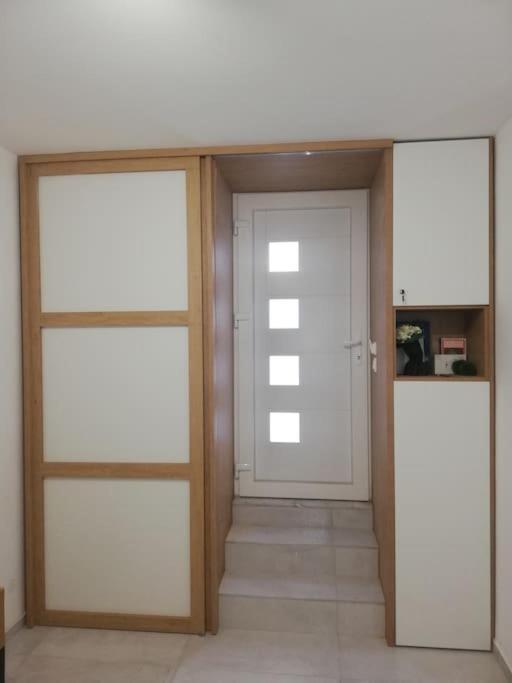 Brio Luxurious Urban Stay In Heraklio,Wifi,Αc Heraklion  Exterior photo