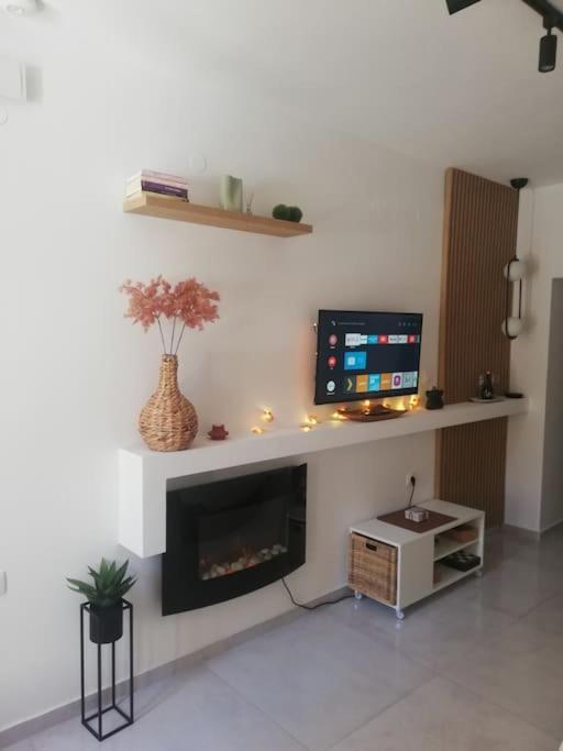 Brio Luxurious Urban Stay In Heraklio,Wifi,Αc Heraklion  Exterior photo