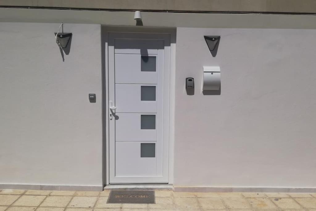 Brio Luxurious Urban Stay In Heraklio,Wifi,Αc Heraklion  Exterior photo